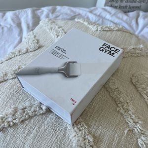 NEW FaceGym Hydrating Active Roller